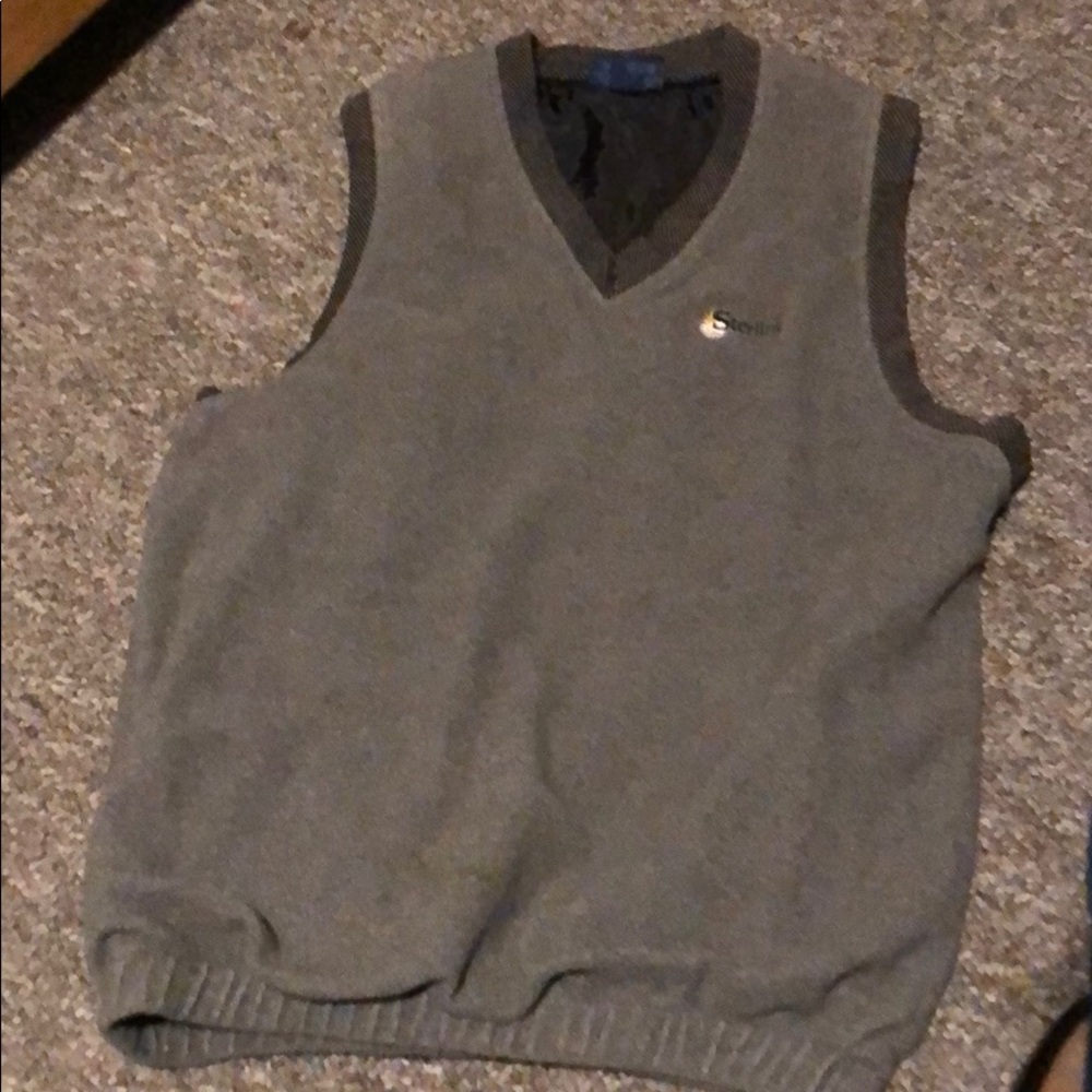 Used vest by sterling size M